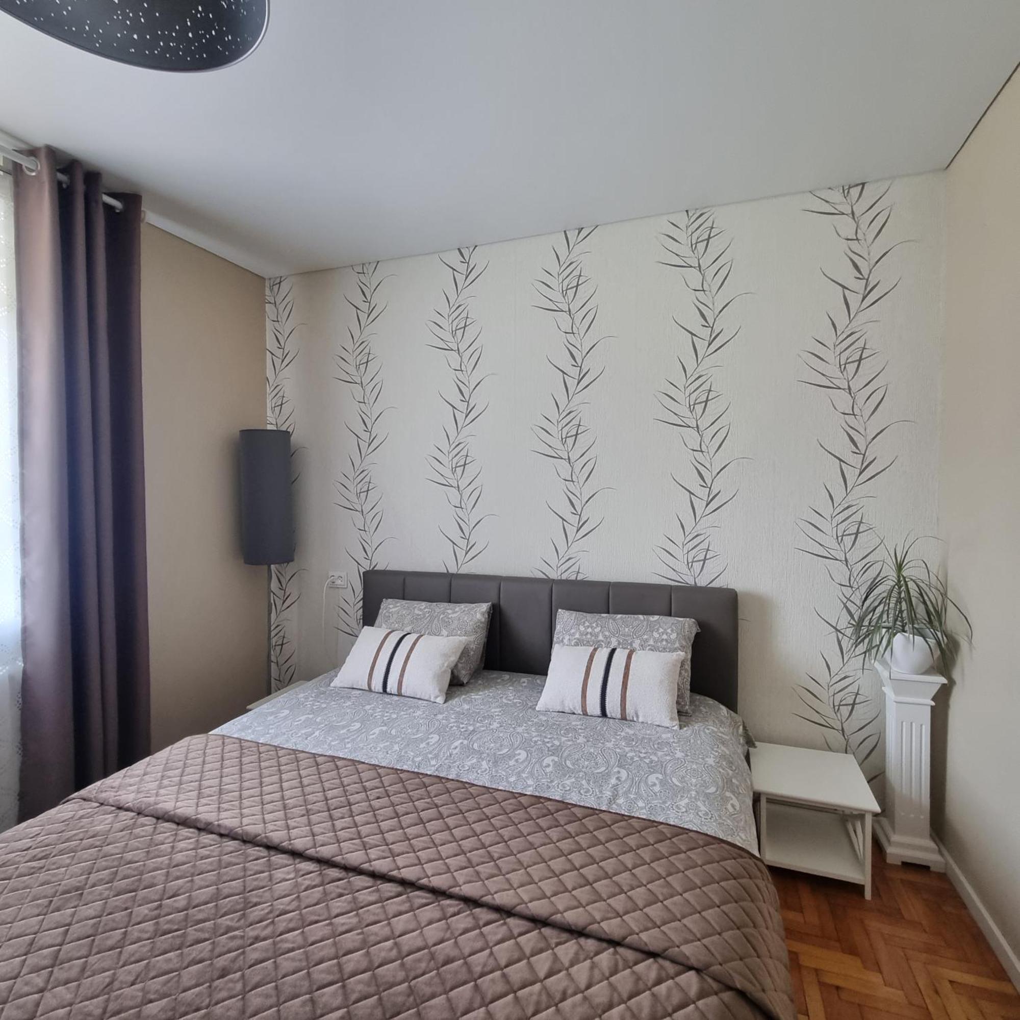 Holiday Apartments 10 德拉肯恩凯 外观 照片